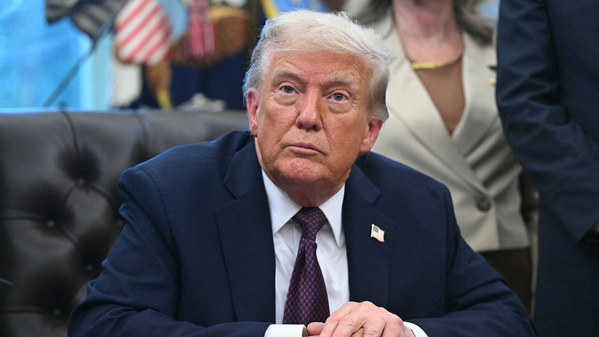 Trump eyes remarks at Charlie Kirk memorial in Arizona, blames left for suspect’s radicalization  at george magazine