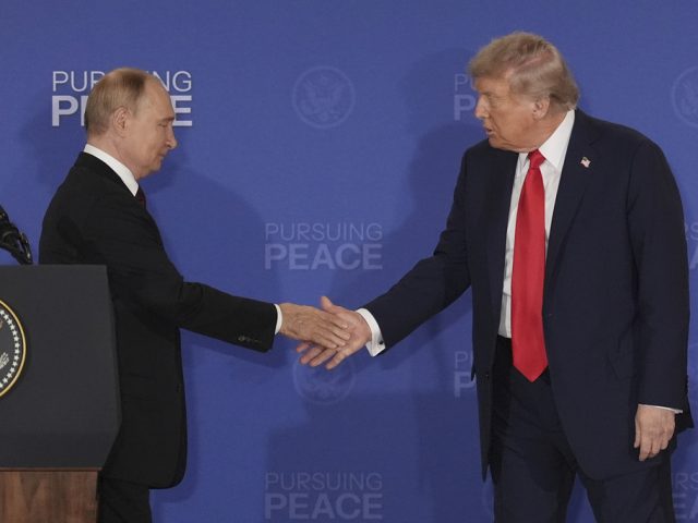Trump and Putin to speak as US debates sending Ukraine Tomahawk missiles