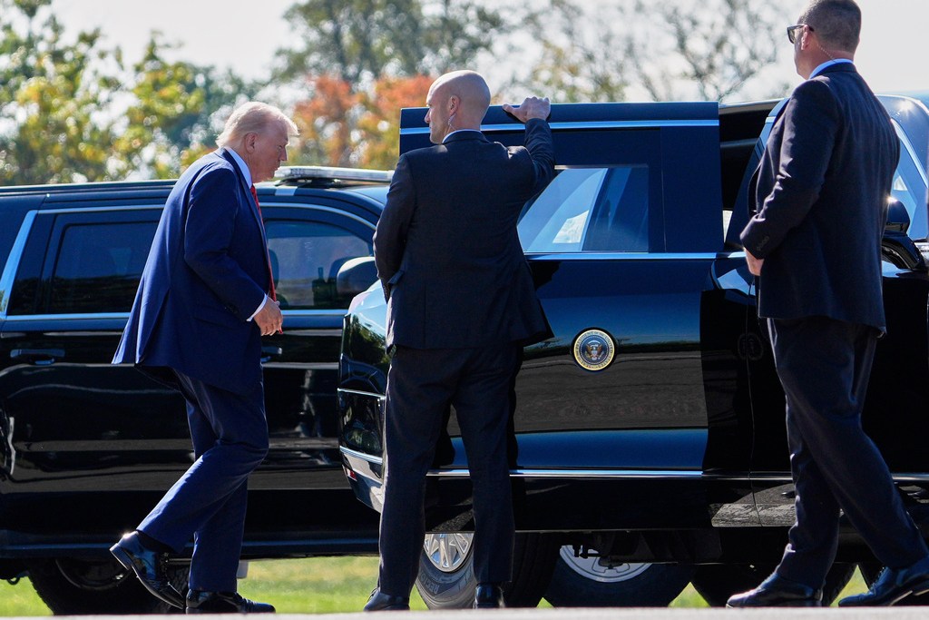 Trump shelves Xi meeting and escalates trade war against ‘very hostile’ China  at george magazine