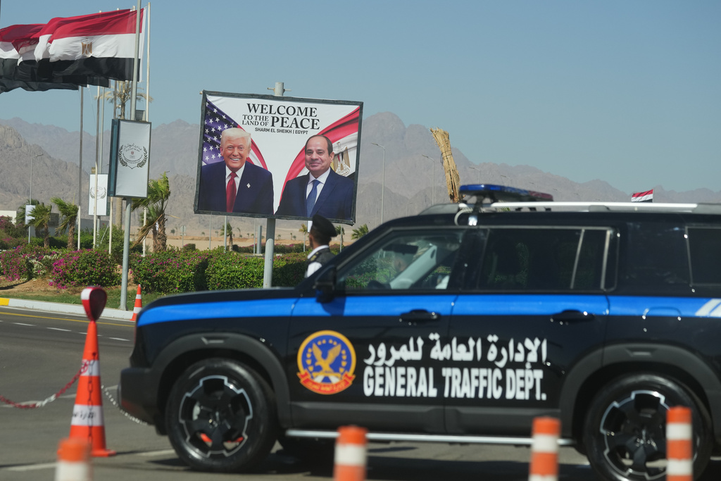 WATCH LIVE: Trump speaks at Israel-Hamas peace summit in Egypt  at george magazine