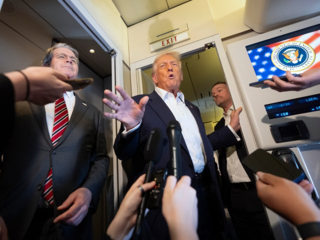 Trump plays coy over run for third term while boosting Vance-Rubio ticket