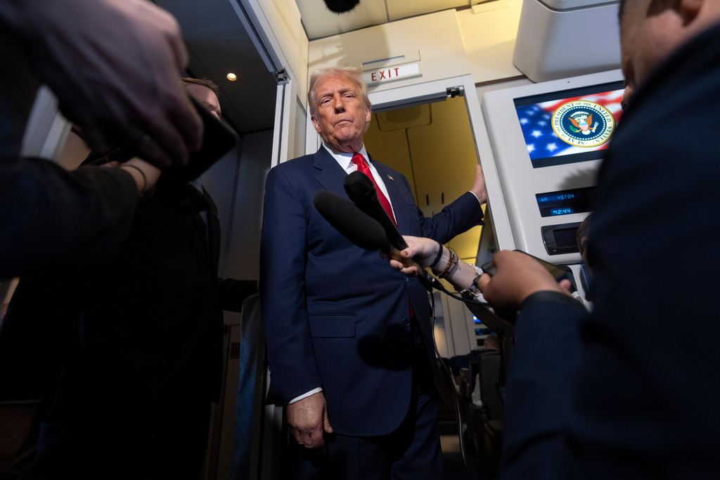 Looming SNAP deadline amps up shutdown pressure on both Trump and Democrats  at george magazine