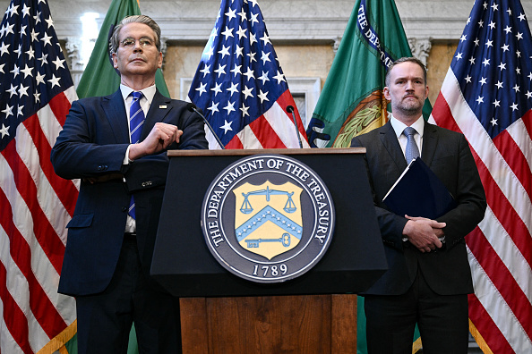 Bessent and Greer play ‘good cop, bad cop’ with China trade war