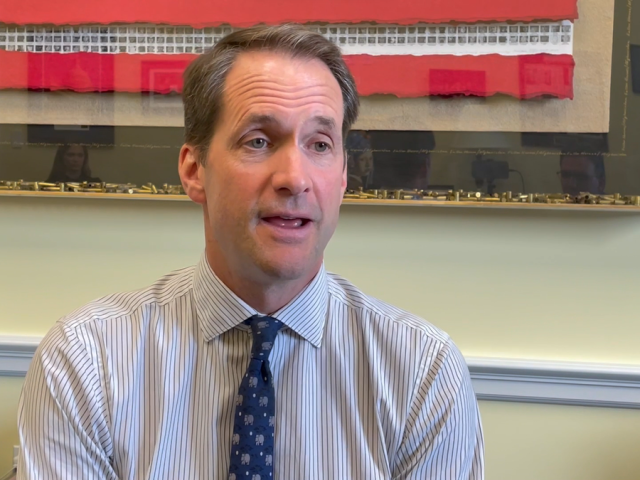 Dem Rep warns GOP to ‘imagine who gets killed’ if Ocasio-Cortez becomes president, wields same power as Trump