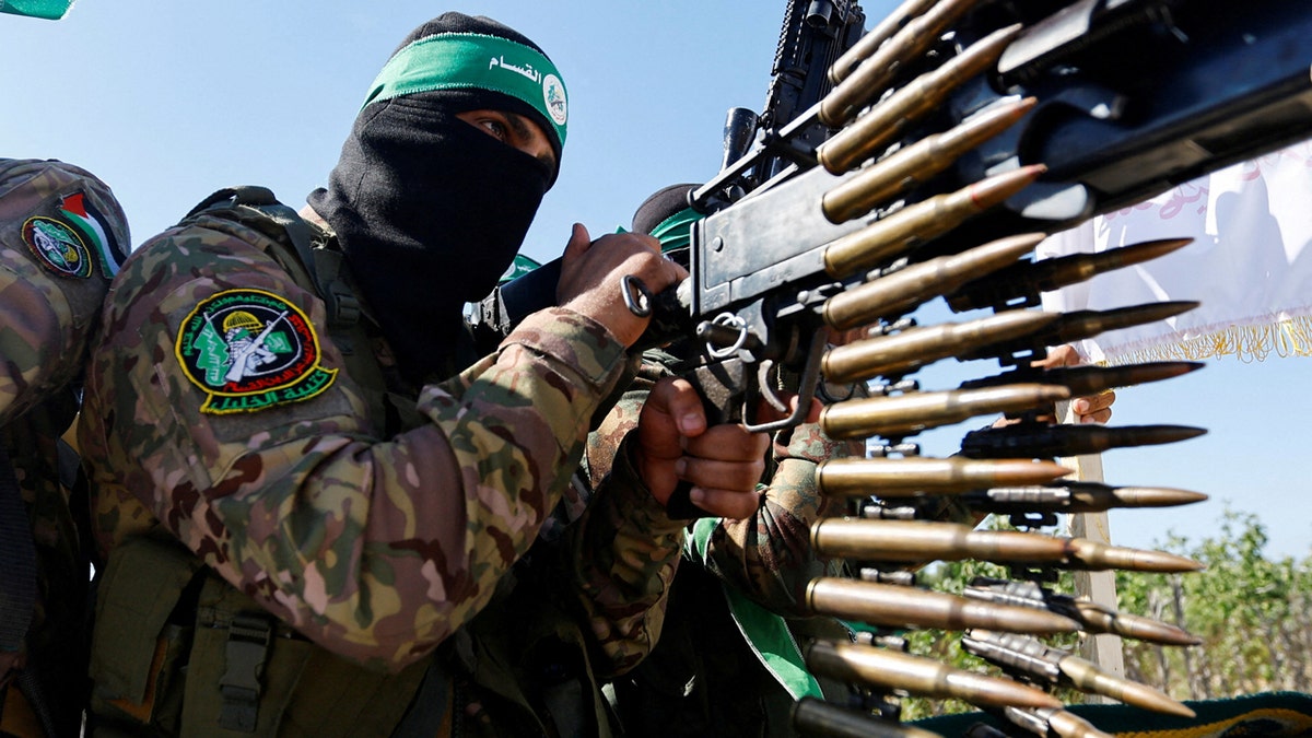 Trump peace plan for Gaza could be just a 'pause' before Hamas strikes again, experts warn  at george magazine