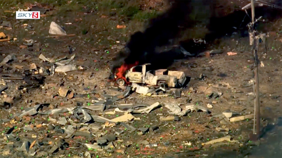 Tennessee manufacturing plant explosion leaves multiple people dead  at george magazine