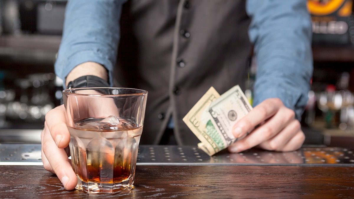 How much should you tip bartenders? Experts reveal the real number  at george magazine