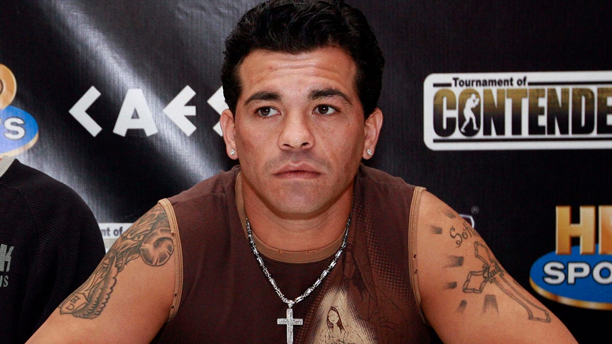 Late boxing legend Arturo Gatti's son dead at 17  at george magazine