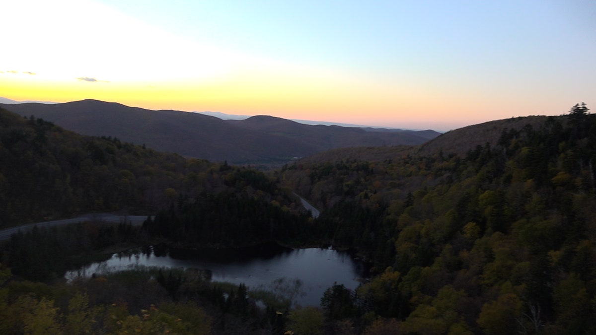 Some Vermont residents fed up with leaf-peepers as small towns taken over by tourists  at george magazine
