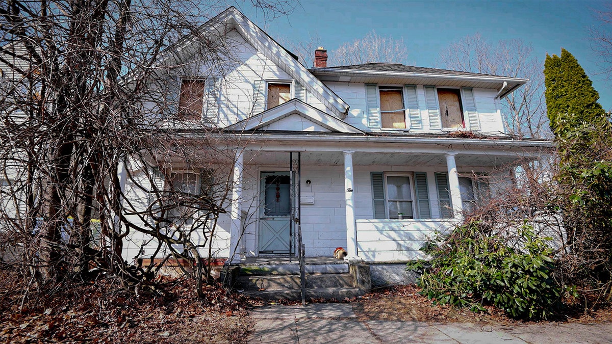 'House of horrors' suspect wants victim's new identity revealed; mom slams 'appalling' request: report  at george magazine