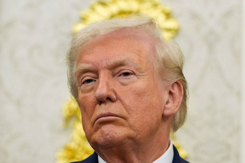 Trump hints at new monument in DC  at george magazine