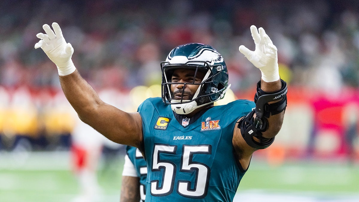 Super Bowl champion Brandon Graham considering Eagles return after retiring: reports  at george magazine