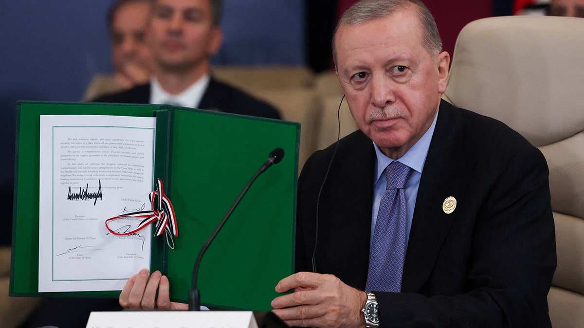 Trump signals new trust in Erdogan, raising concerns over Turkey’s ambitions in Gaza and beyond  at george magazine