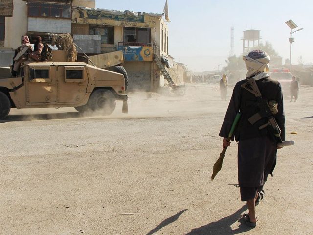 Pakistan and Taliban agree to 48-hour ceasefire after renewed fighting kills dozens
