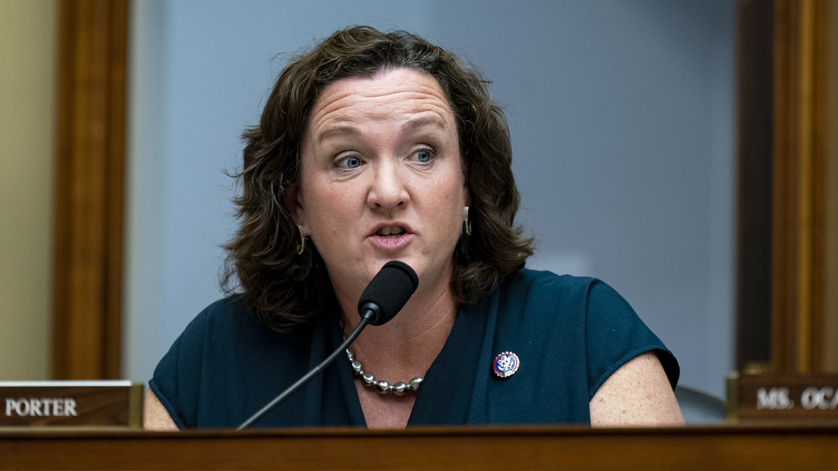 Katie Porter interview goes viral as journalists marvel at Democrat's meltdown  at george magazine