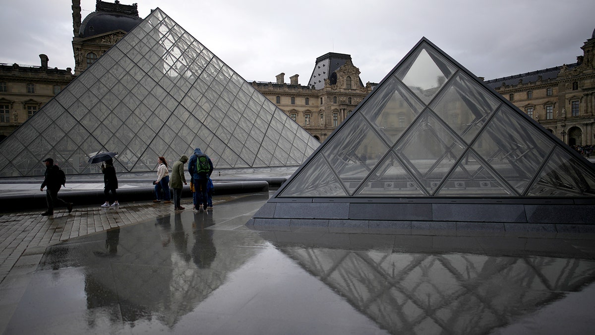 Five more arrested in Louvre heist investigation as stolen crown jewels worth $102M still missing  at george magazine