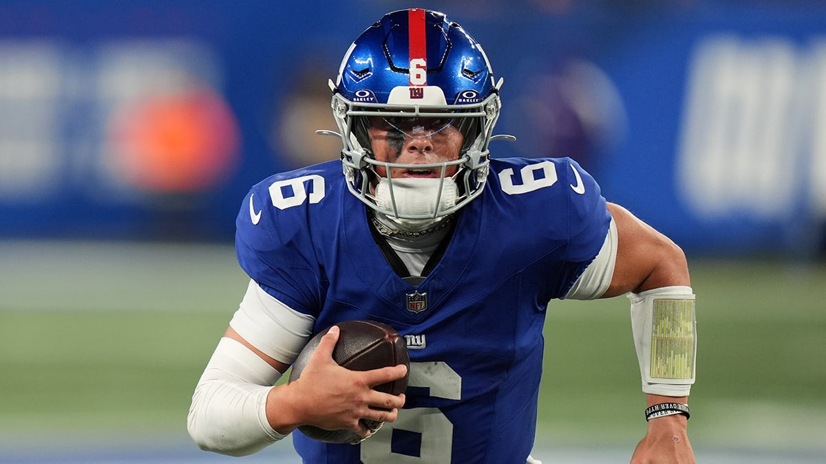 NFL Week 6 scores: Baker Mayfield delivers victory for Bucs, Jaxson Dart gets Giants in win column  at george magazine