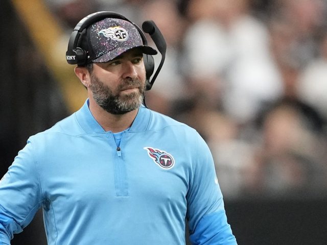 Titans fire head coach Brian Callahan