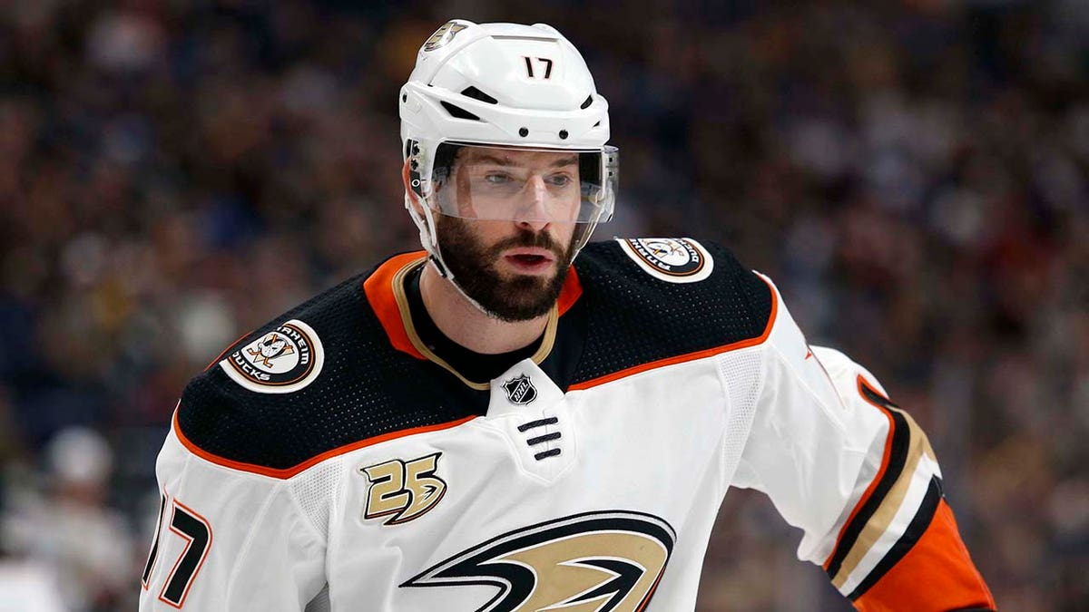 Former NHL player Ryan Kesler faces sexual conduct charges in Michigan: reports  at george magazine
