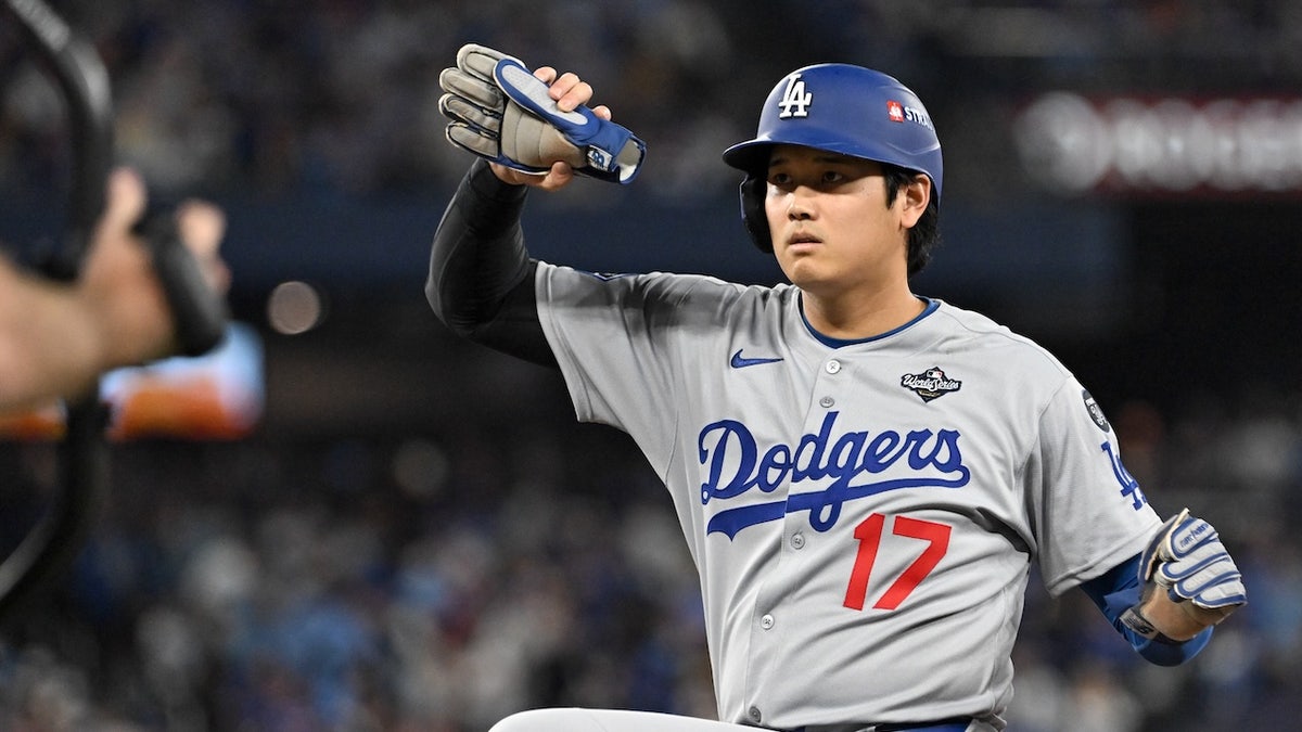 Dodgers even up World Series against Blue Jays with Game 2 win behind Yamamoto, Ohtani  at george magazine