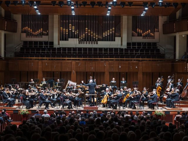 National Symphony Orchestra to open all of its Kennedy Center shows with the national anthem