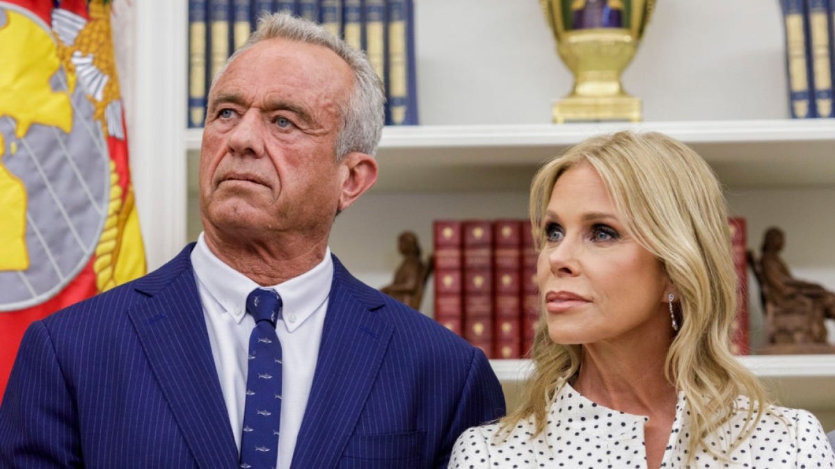 Cheryl Hines says she is 'very worried' about husband RFK Jr's safety amid political tension  at george magazine