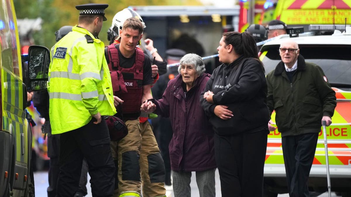 Manchester synagogue attacker 'pledged allegiance to Islamic State,' police say  at george magazine