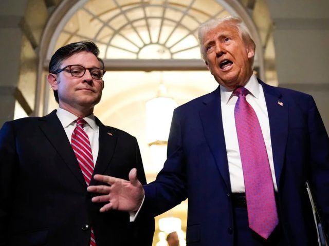 WATCH LIVE: Trump and Johnson welcome LSU baseball champions at White House