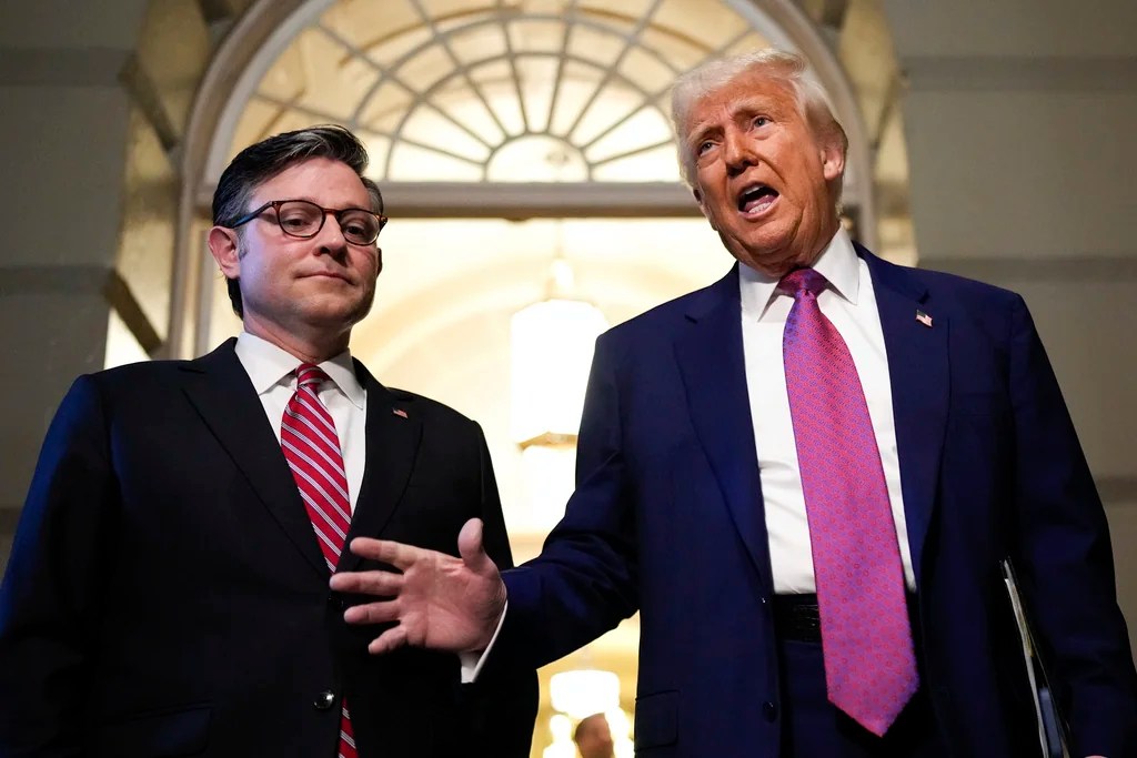 WATCH LIVE: Trump and Johnson welcome LSU baseball champions at White House  at george magazine