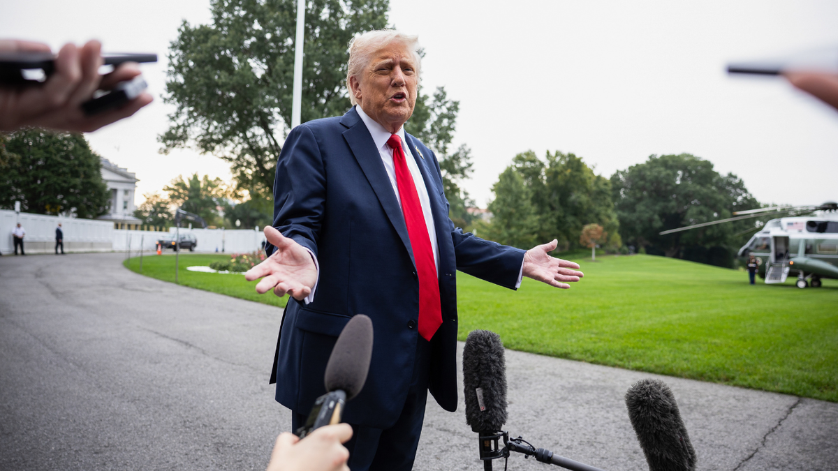 Trump returns to DC as dim outlook lingers, no end in sight for shutdown  at george magazine