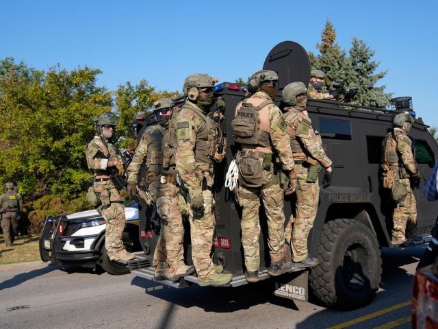 Trump gets partial win in bid to deploy National Guard to Chicago