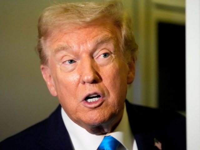 Trumpworld thinks overturning this Biden labor rule gives GOP a double-digit midterm elections boost