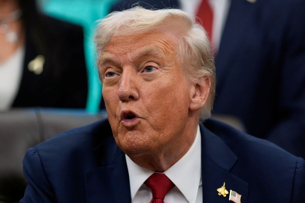 Trump pushes for Univision to get back on YouTube TV ‘for the purpose of FAIRNESS’  at george magazine