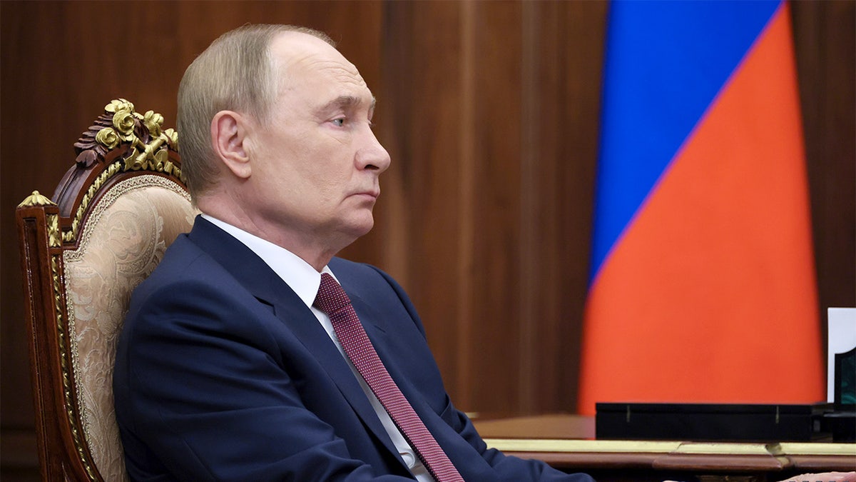 Aging Putin brings younger generation, family members into circle amid Kremlin instability: report  at george magazine