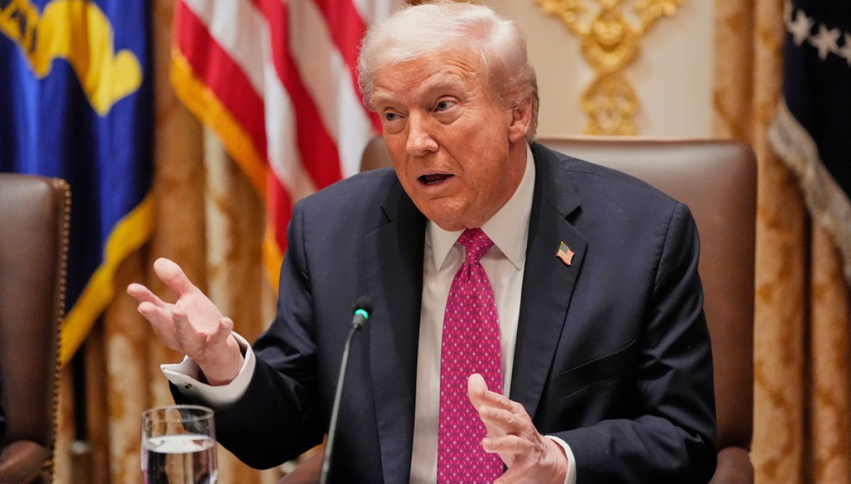 Republicans risk 2018 midterm repeat as divisions over Obamacare reform persist  at george magazine