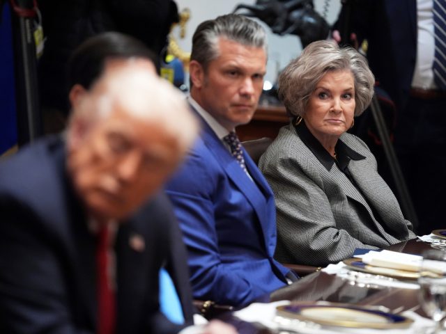 MAGA goes knives out on White House chief of staff Susie Wiles