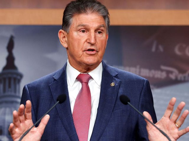 Joe Manchin tells Jon Stewart how DC Dems lost support from their working-class voters