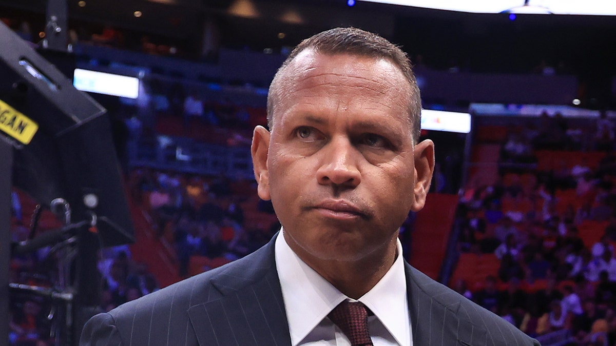 Alex Rodriguez calls out Baseball Hall of Fame's 'hypocrisy' over Bud Selig's induction after steroid era  at george magazine