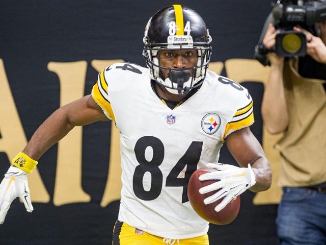 Antonio Brown appears before judge after extradition for attempted murder charge, victim’s attorney speaks out