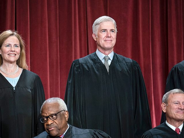 Trump’s own SCOTUS picks could wind up hurting him on tariffs