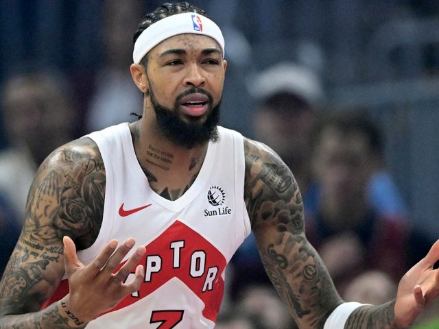 Raptors star fined $25,000 for hitting staffer with water bottle after spiking it to ground