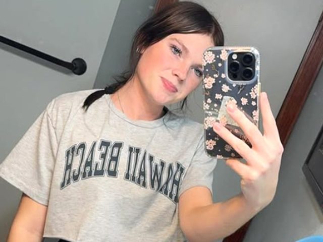 Cheerleader who died aboard Carnival cruise ship cremated, death certificate reveals