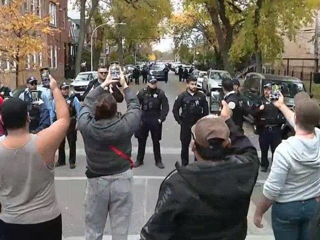 Manhunt underway after gunman allegedly fires at federal agents during Chicago immigration enforcement action