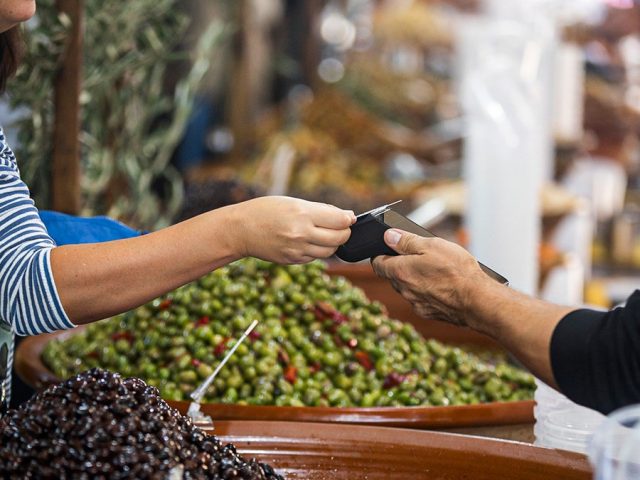 Ghost-tapping scam targets tap-to-pay users