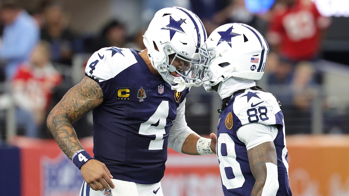 Dak Prescott, CeeDee Lamb lead Cowboys past Chiefs in Thanksgiving thriller at george magazine