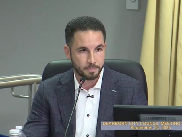 Muslim Dearborn mayor weighs in on residents’ complaints about mosque’s call to prayer