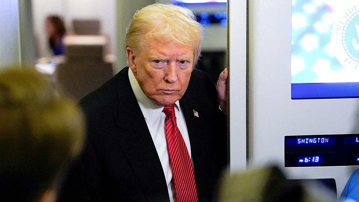 Senate Republicans block bipartisan effort to halt military action, drug boat strikes in the Caribbean at george magazine