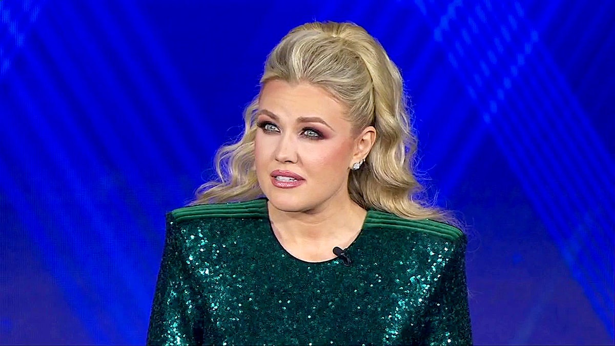 Erika Kirk accepts 'Charlie Kirk Legacy Award' honoring husband, vows to never 'stay silent' at george magazine