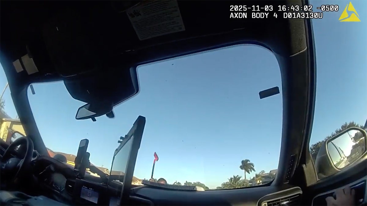 WATCH: Teen arrested after alleged wild shovel attack on police cruiser in ritzy Florida neighborhood  at george magazine