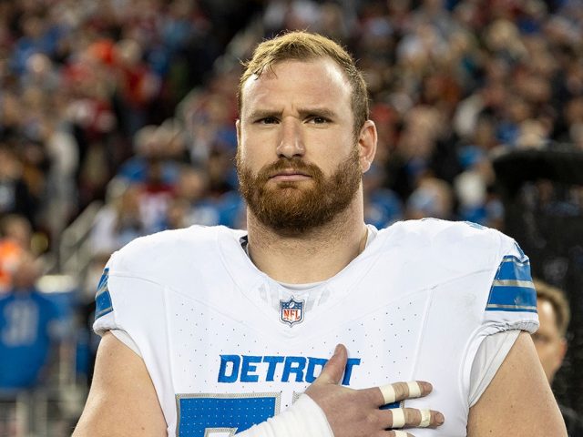Lions great comes out of retirement to help in playoff push: reports
